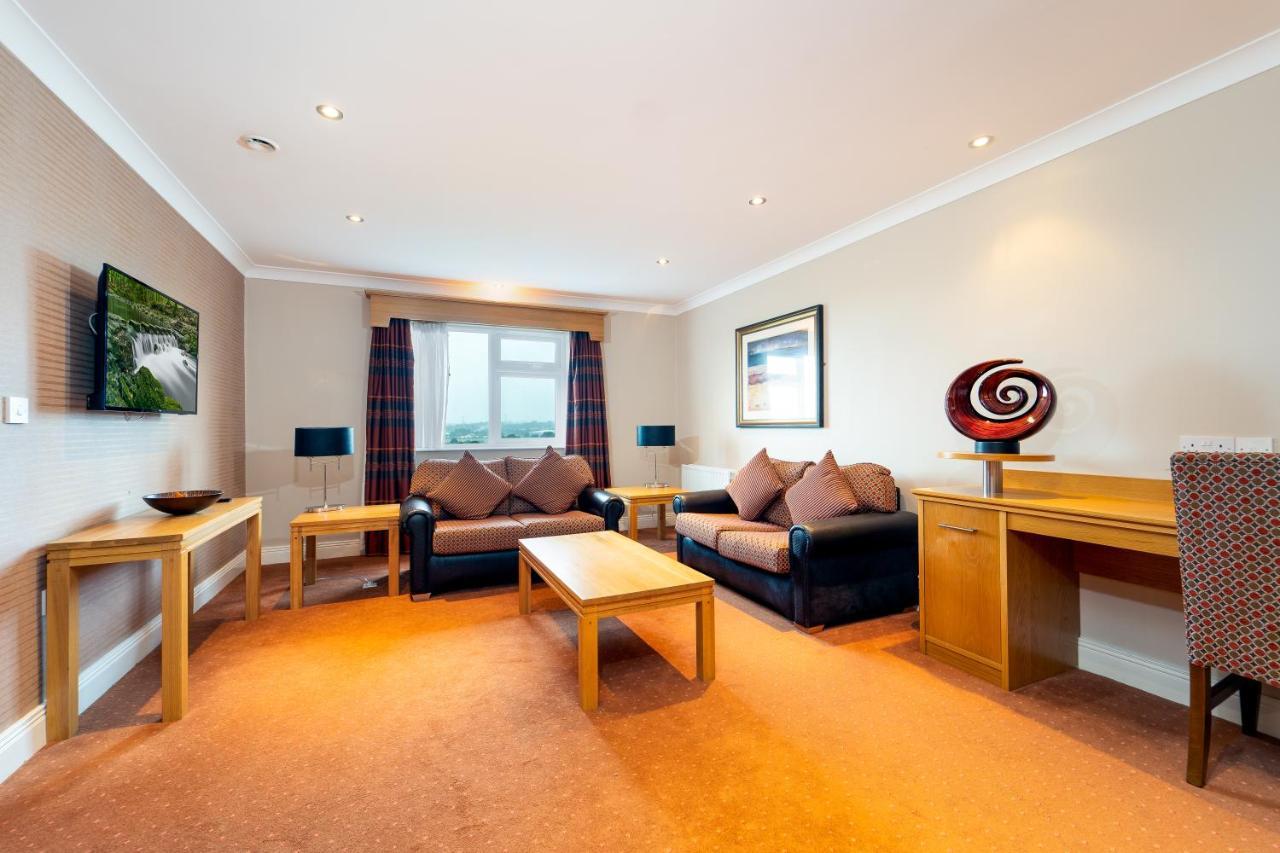 Corr'S Corner Hotel Newtownabbey Dış mekan fotoğraf