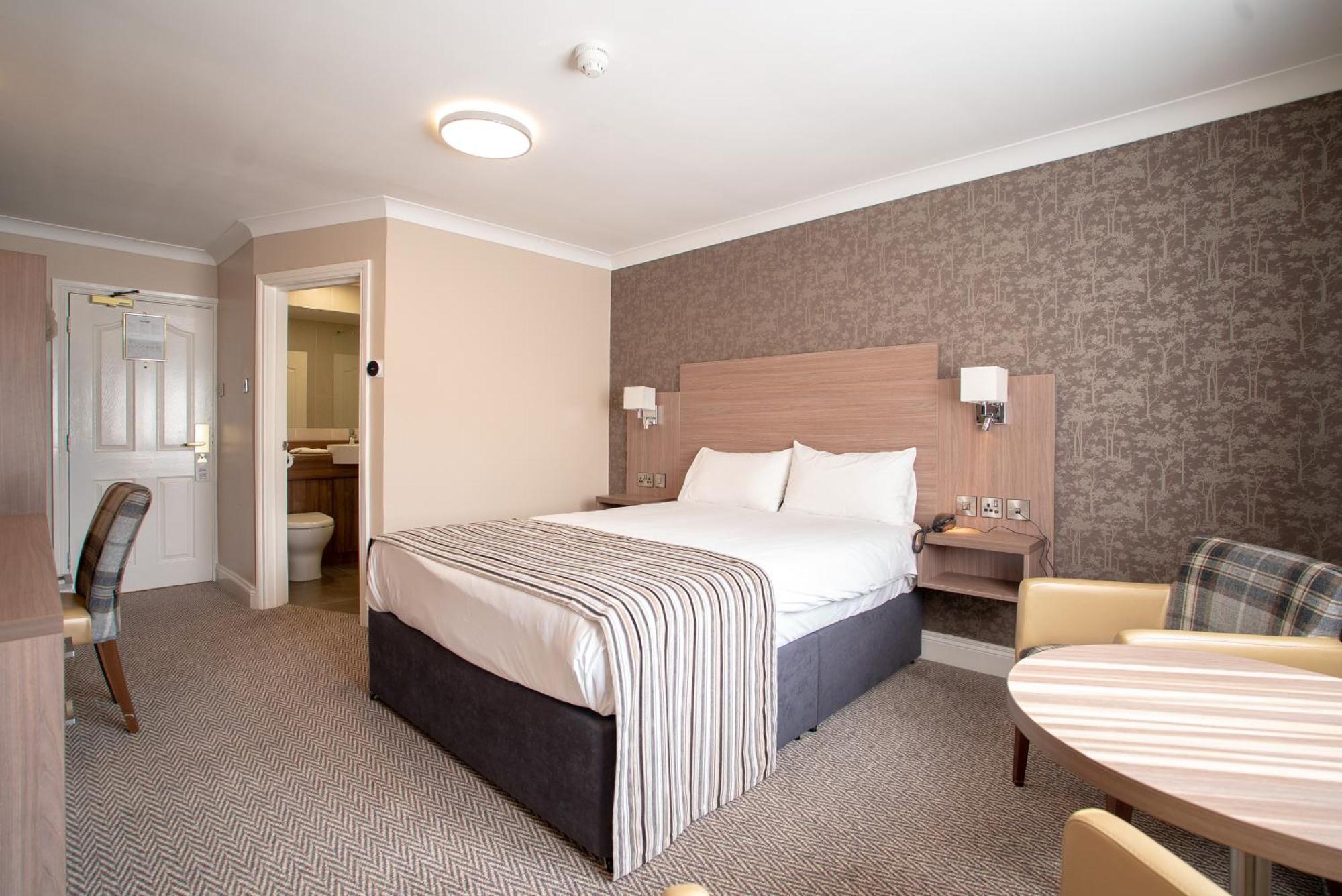 Corr'S Corner Hotel Newtownabbey Dış mekan fotoğraf